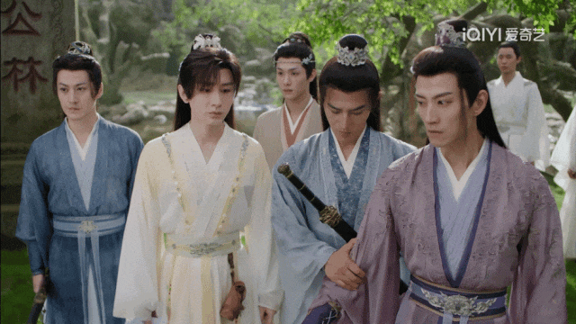 《赴山海》，一款经济下行的武侠闹剧