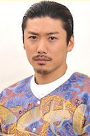 金子贤